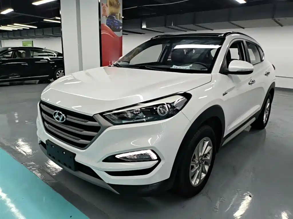Hyundai Tucson — фото 2