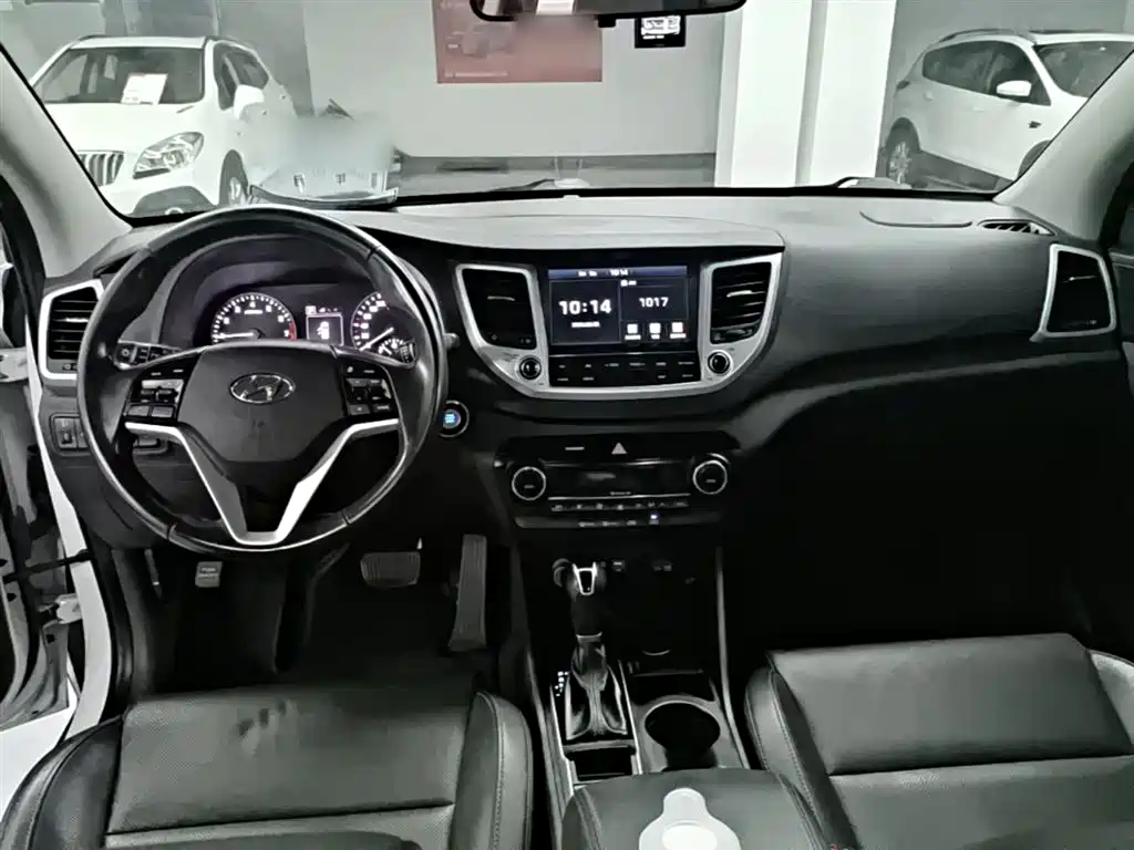 Hyundai Tucson — фото 10