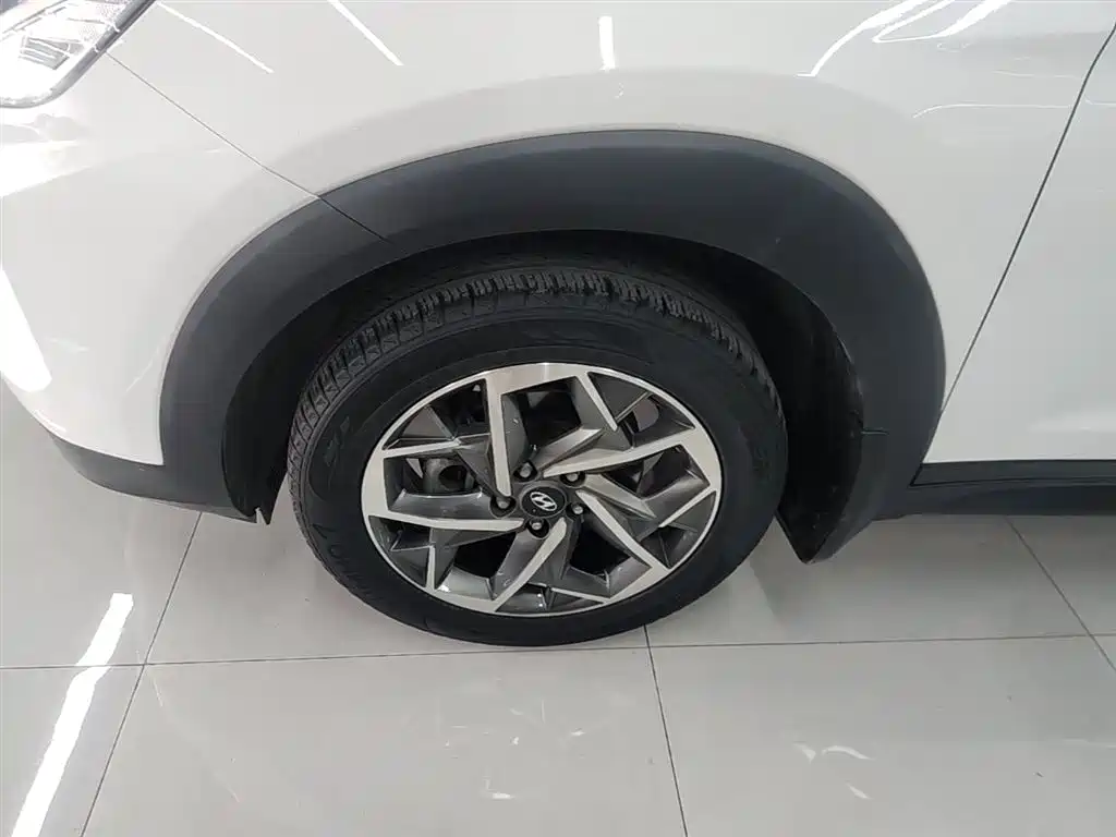 Hyundai Tucson — фото 22