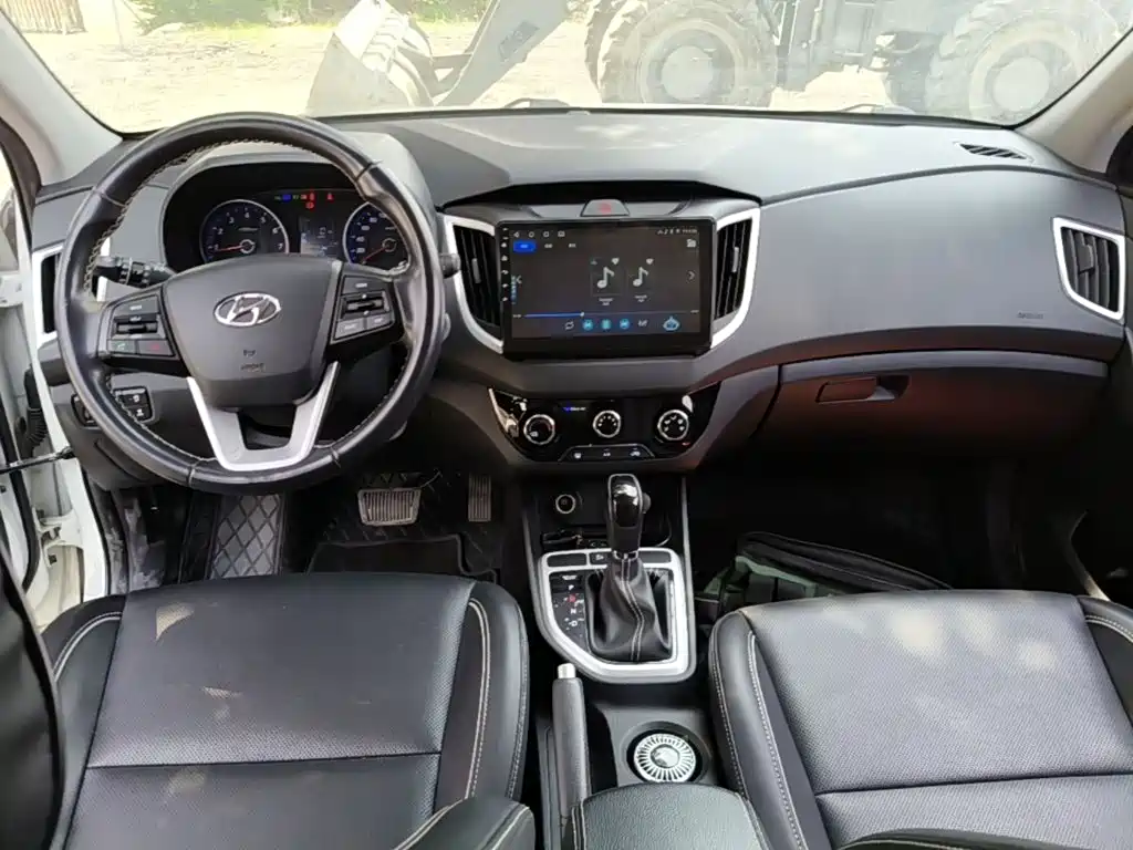 Hyundai ix25 — фото 10