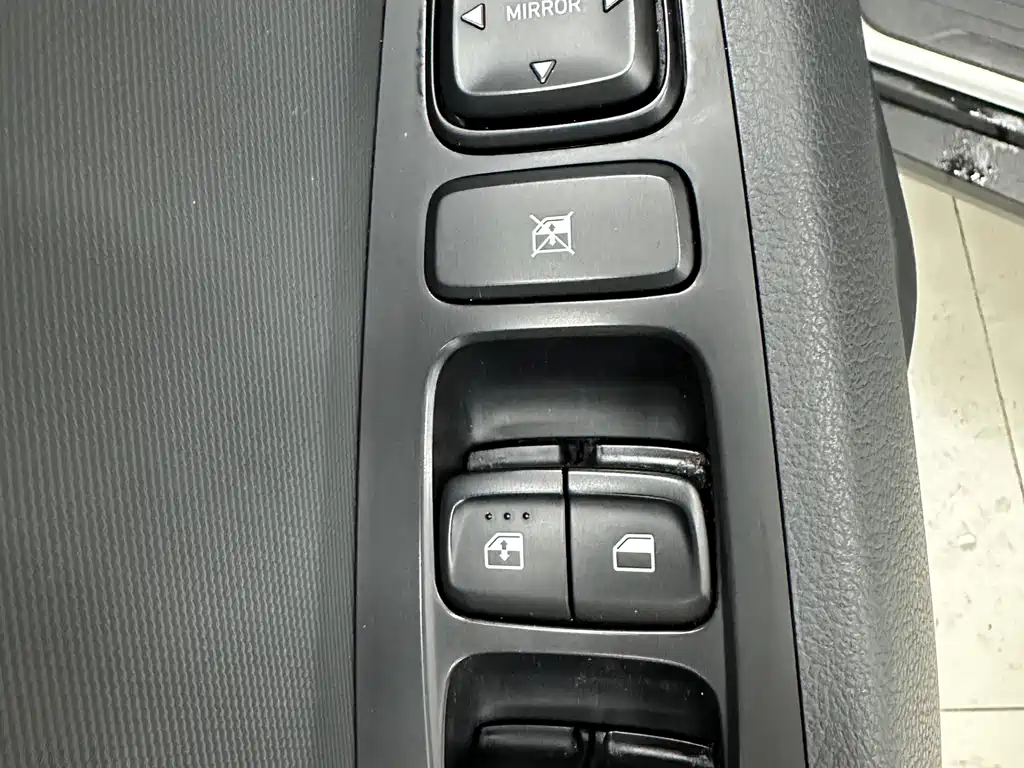 Hyundai ix35 — фото 18
