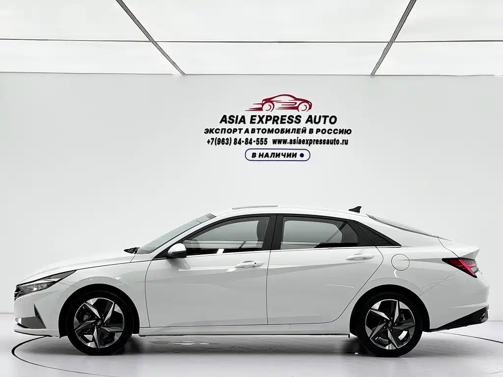 Hyundai Elantra — фото 7