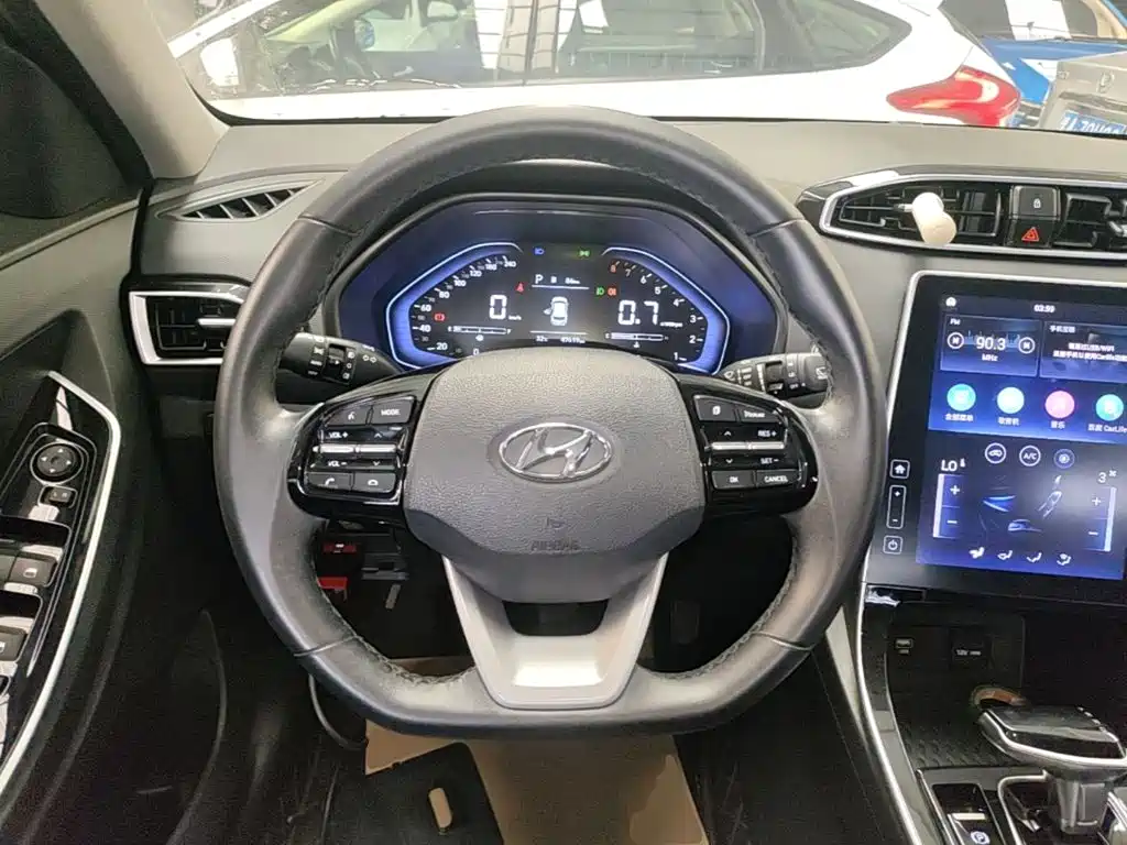 Hyundai ix25 — фото 11