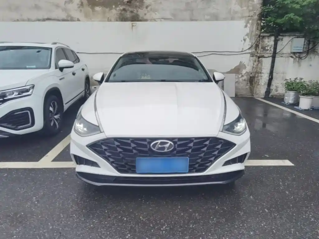 Hyundai Sonata — фото 3