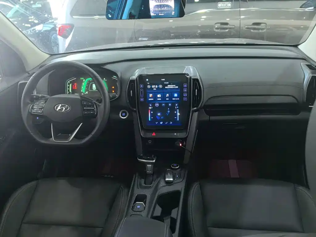 Hyundai ix35 — фото 13