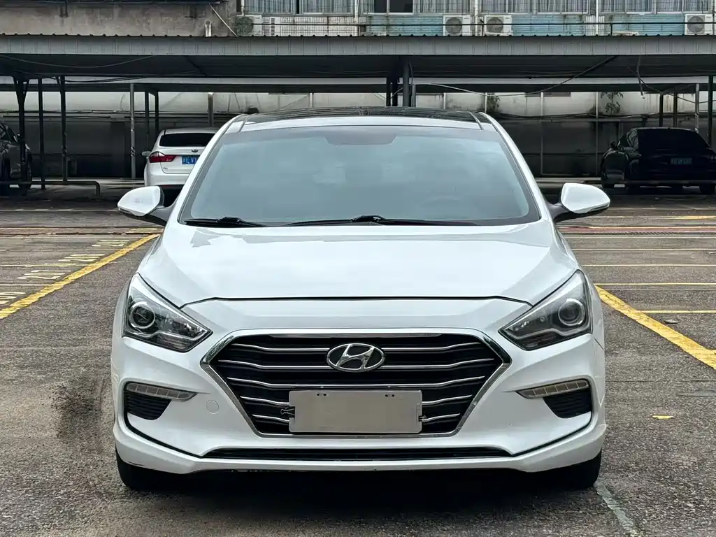Hyundai Mistra — фото 2