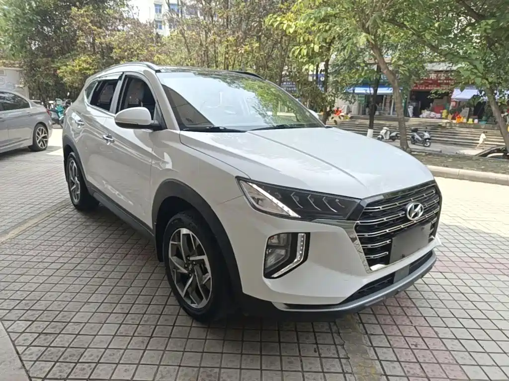 Hyundai Tucson — фото 4