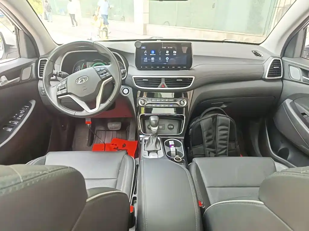 Hyundai Tucson — фото 10