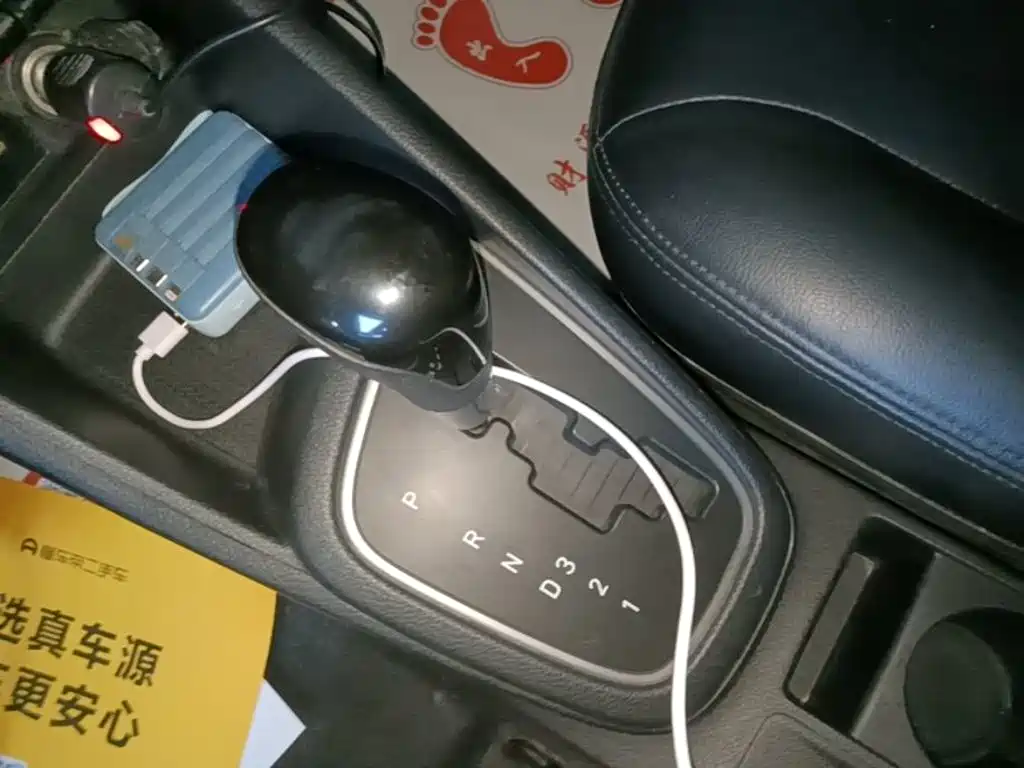 Hyundai Verna — фото 14