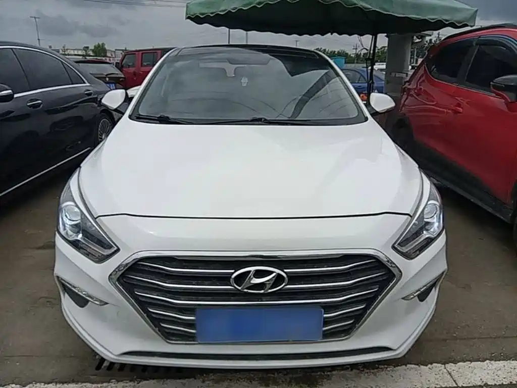 Hyundai Mistra — фото 3