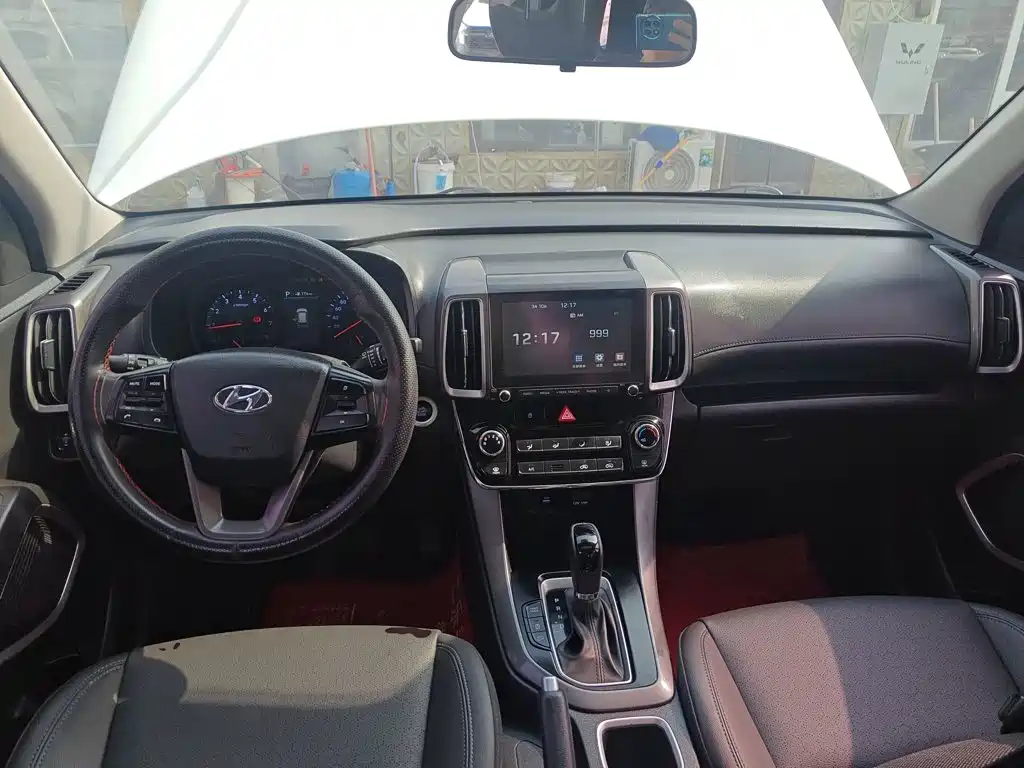 Hyundai ix35 — фото 10