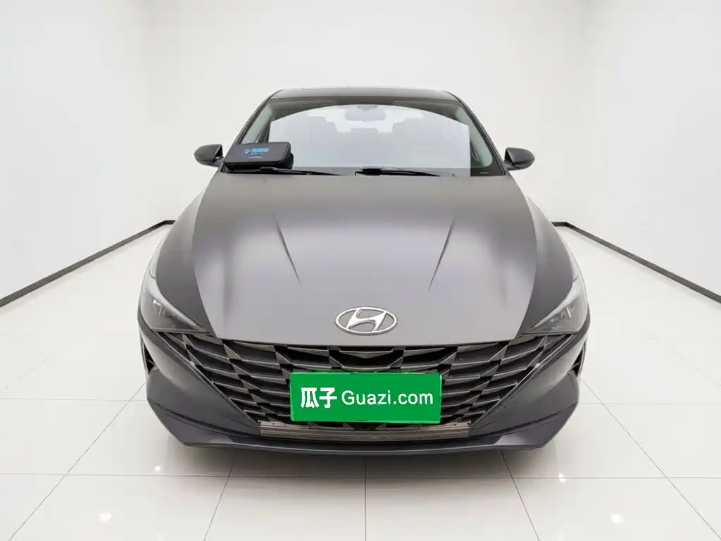 Hyundai Elantra — фото 24