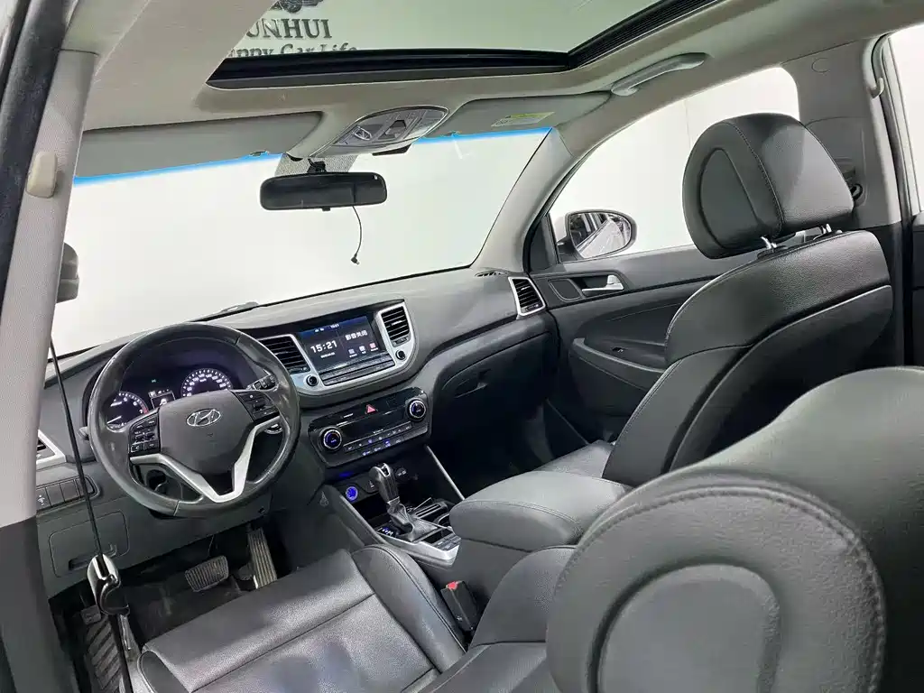 Hyundai Tucson — фото 6