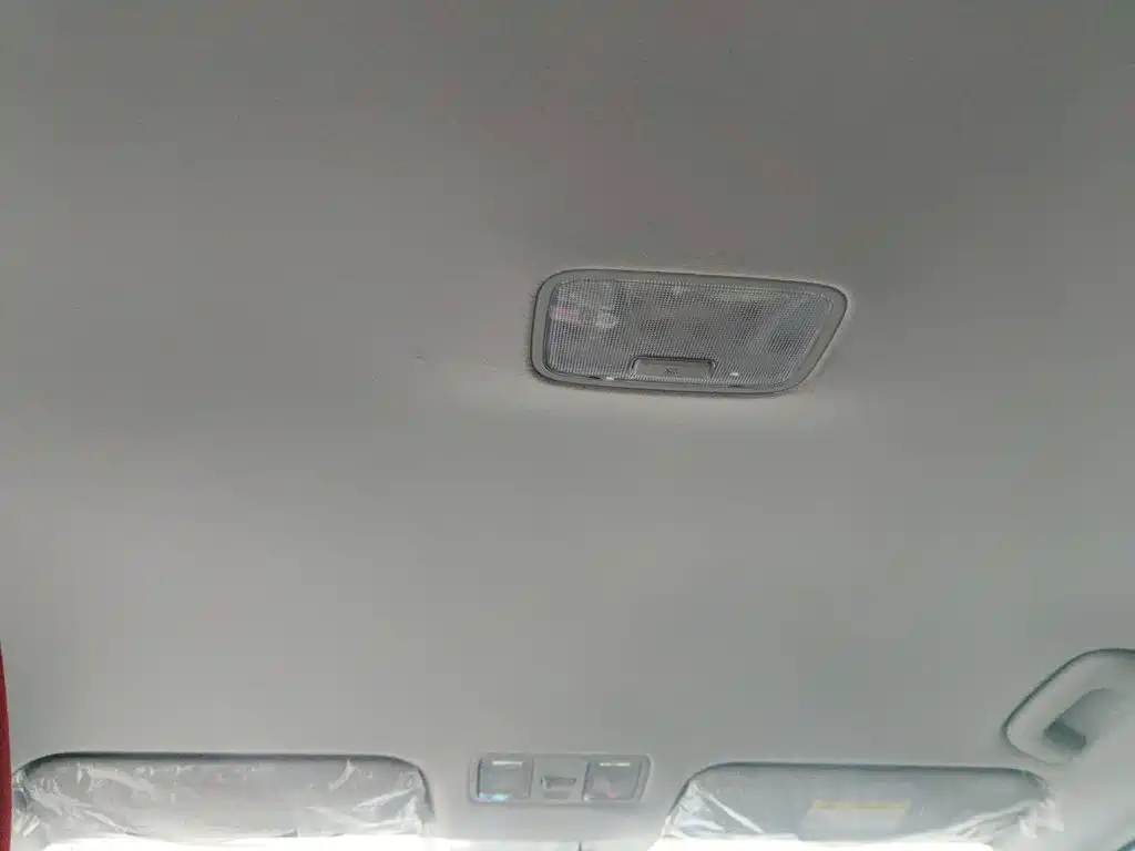 Hyundai Elantra — фото 8