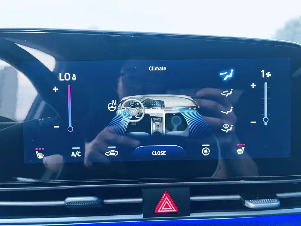 Hyundai Elantra — фото 9