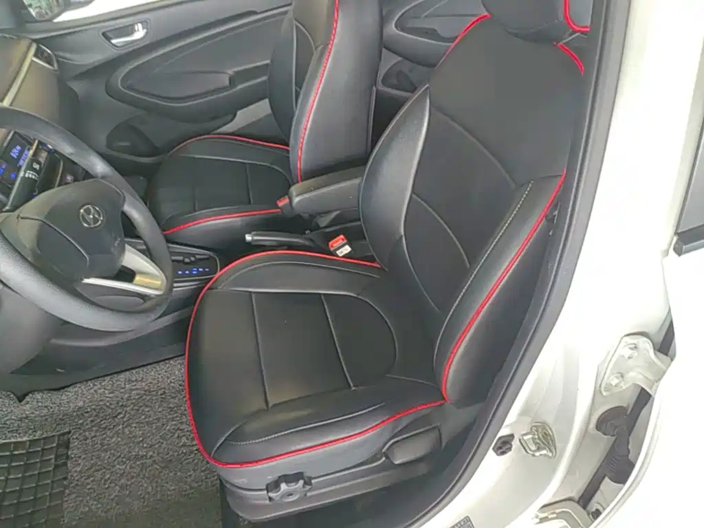 Hyundai Verna — фото 15