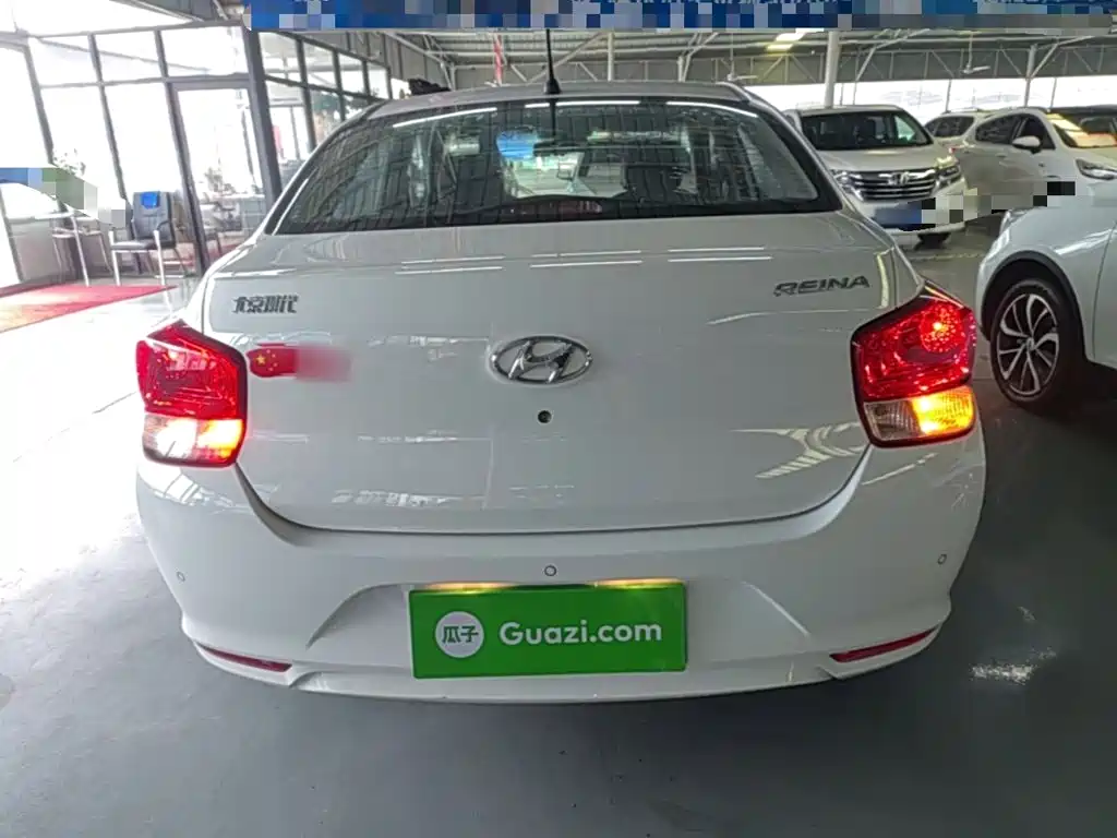 Hyundai Verna — фото 6