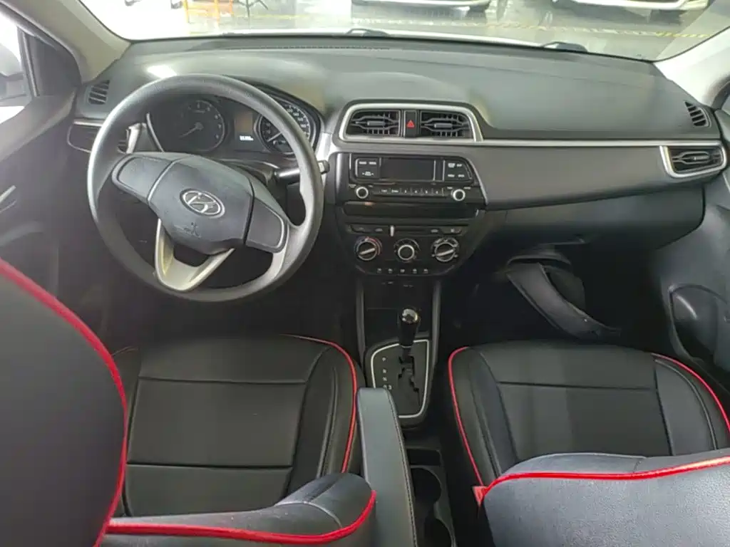Hyundai Verna — фото 10