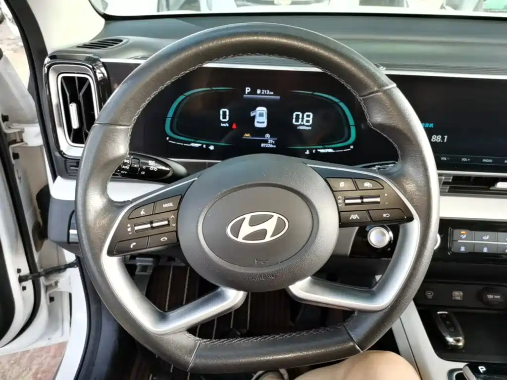 Hyundai ix35 — фото 11