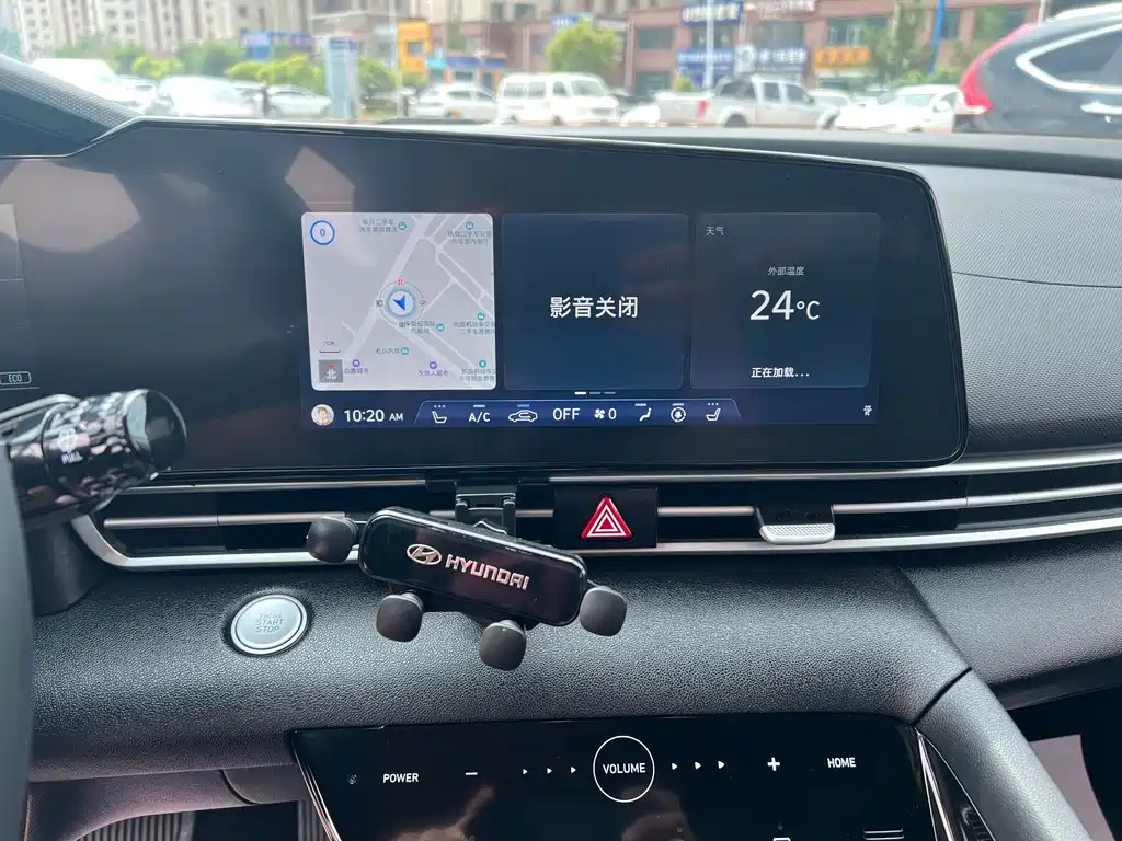Hyundai Elantra — фото 7