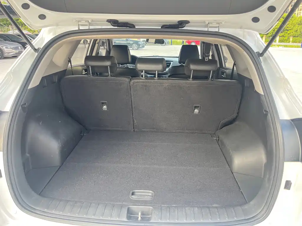 Hyundai Tucson — фото 9
