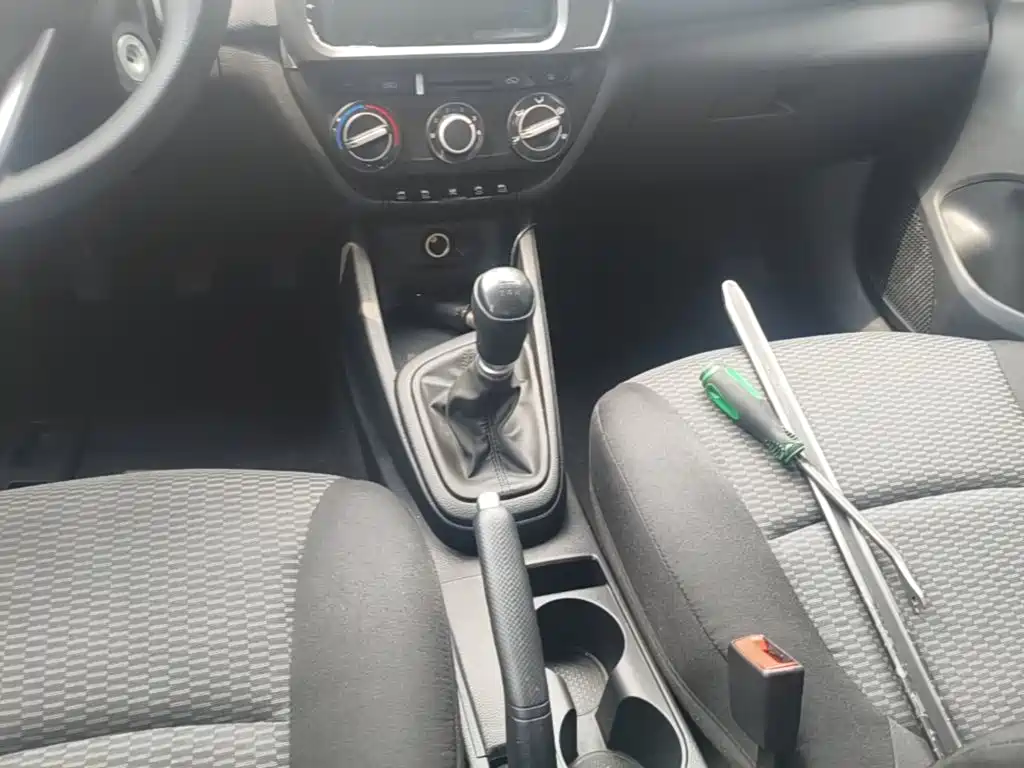 Hyundai Verna — фото 14
