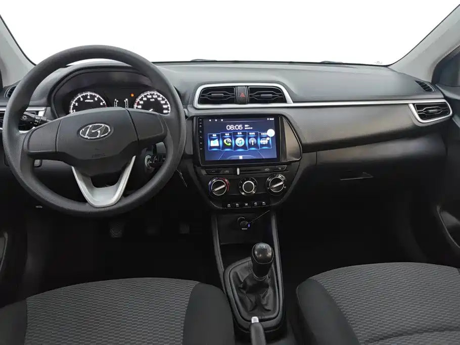 Hyundai Verna — фото 11