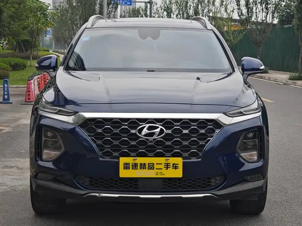 Hyundai Santa Fe — фото 2