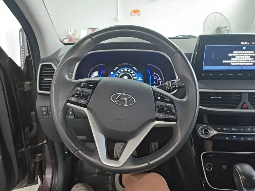 Hyundai Tucson — фото 11