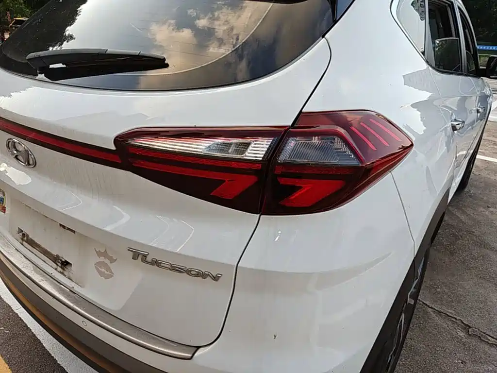 Hyundai Tucson — фото 8