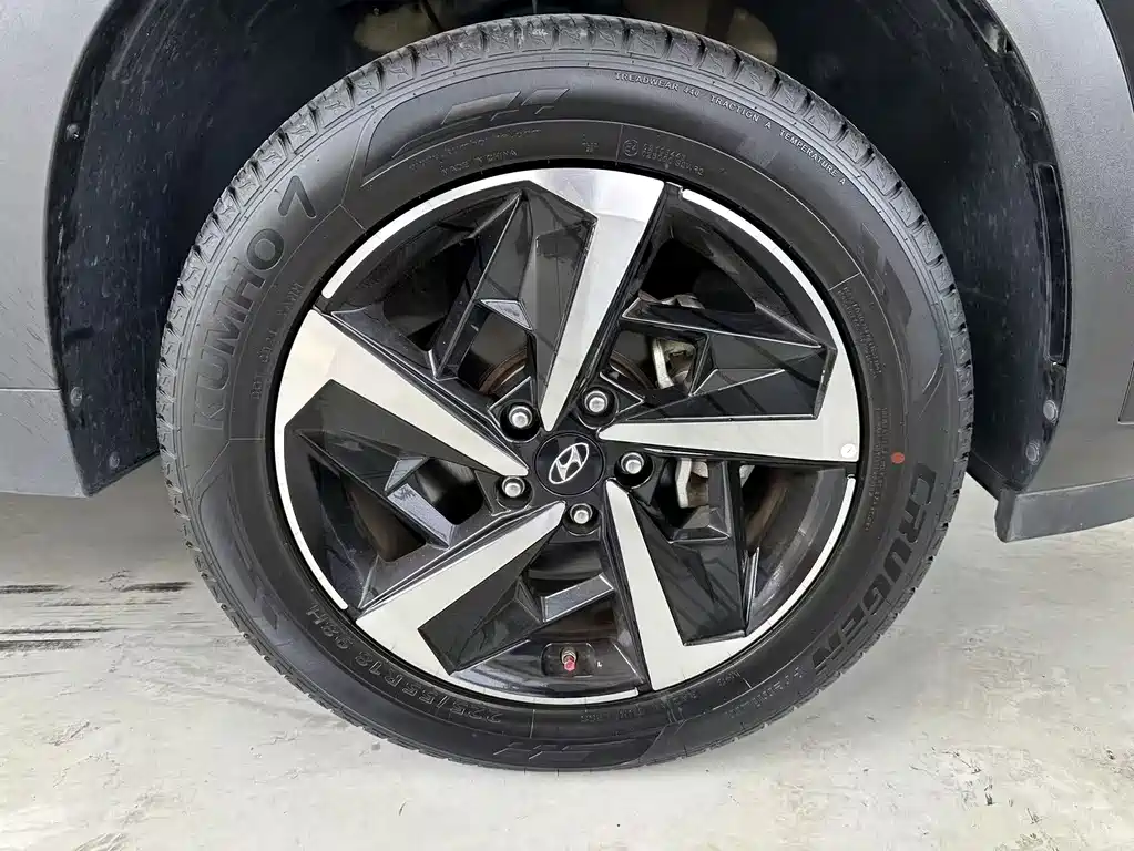 Hyundai ix35 — фото 13