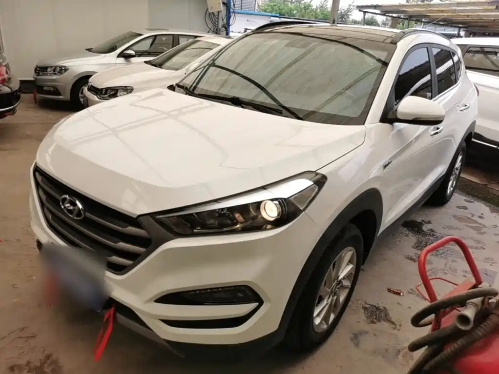 Hyundai Tucson — фото 2