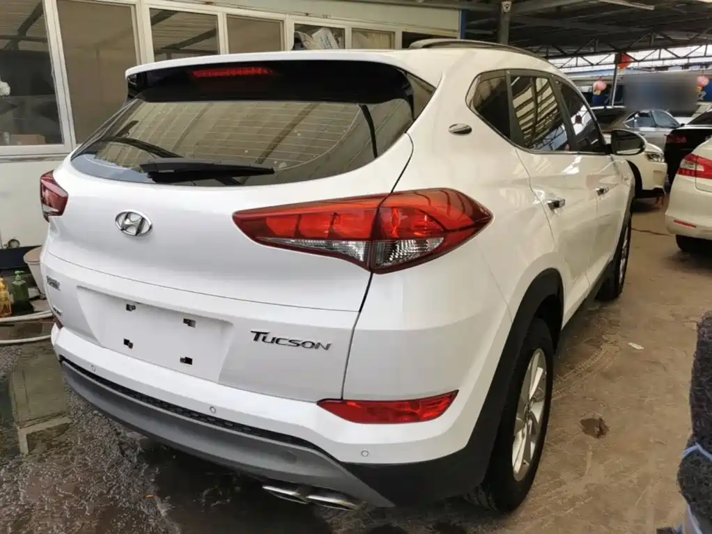 Hyundai Tucson — фото 7