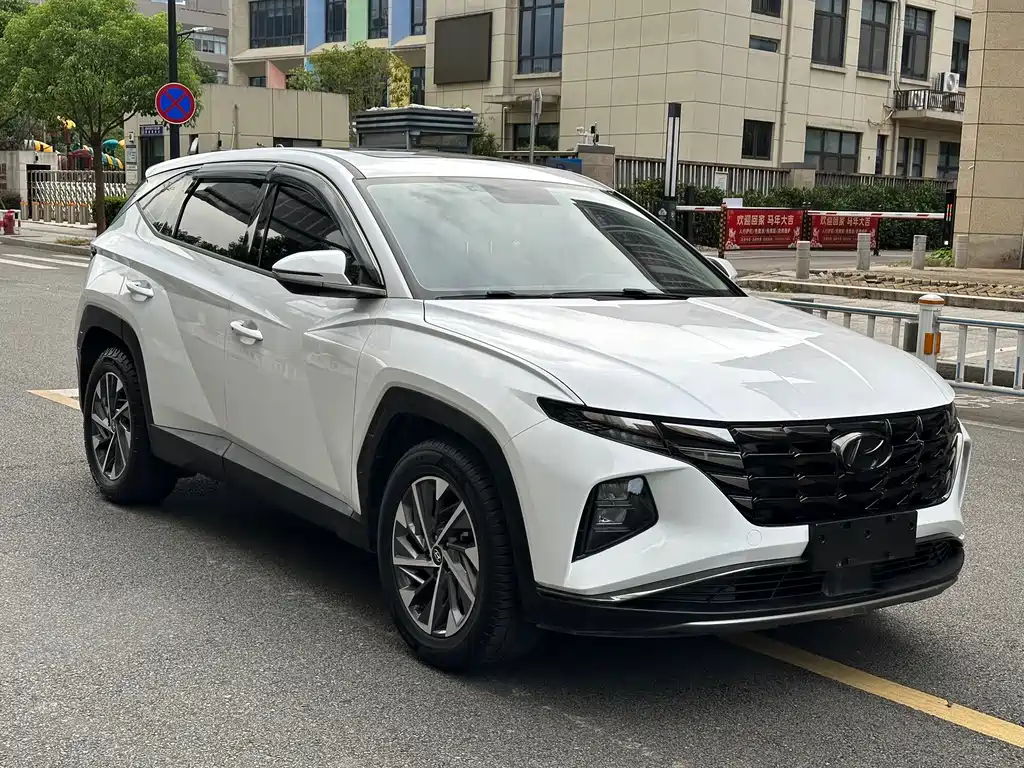 Hyundai Tucson — фото 3