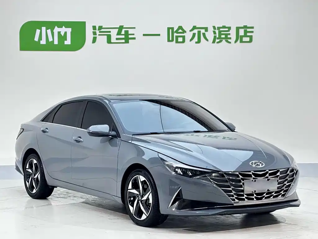 Hyundai Elantra — фото 4