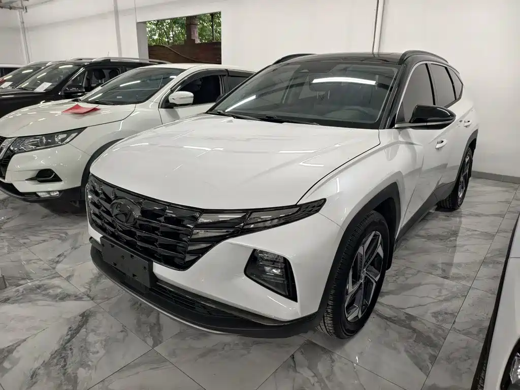 Hyundai Tucson — фото 2