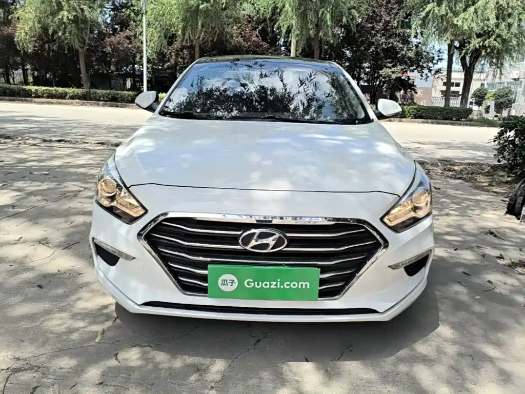 Hyundai Mistra — фото 3