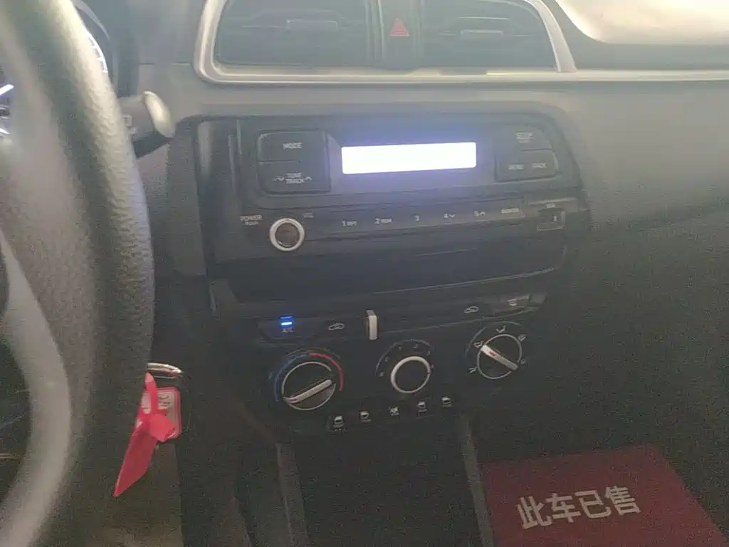 Hyundai Verna — фото 13