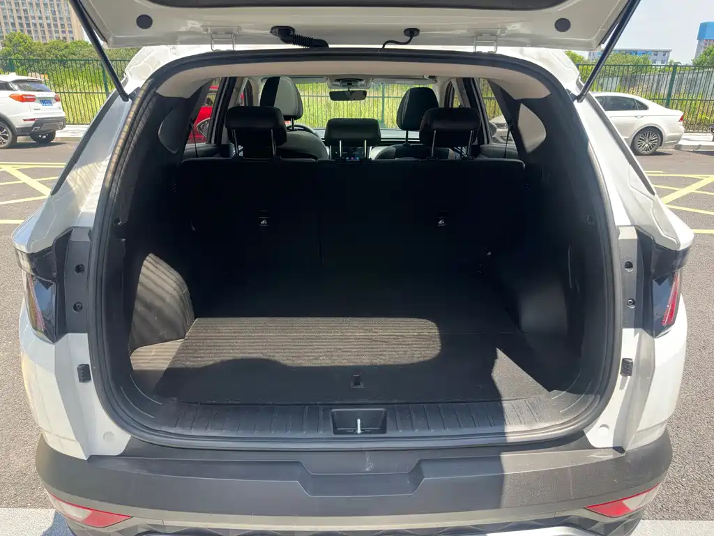 Hyundai Tucson — фото 9