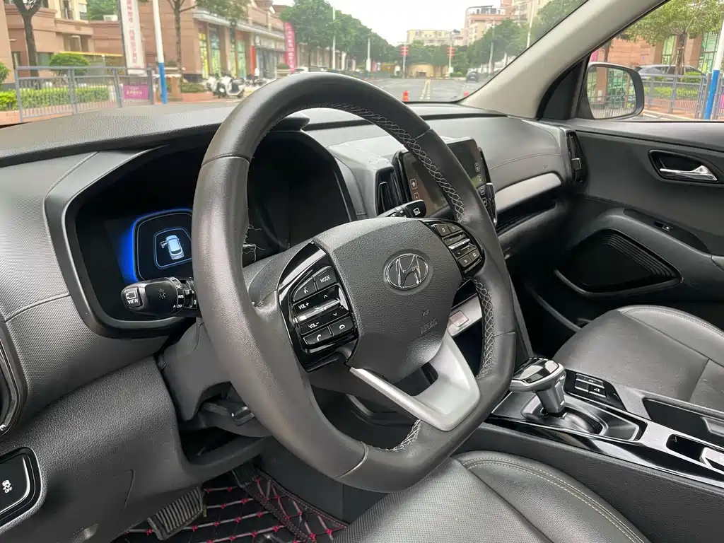 Hyundai ix35 — фото 13
