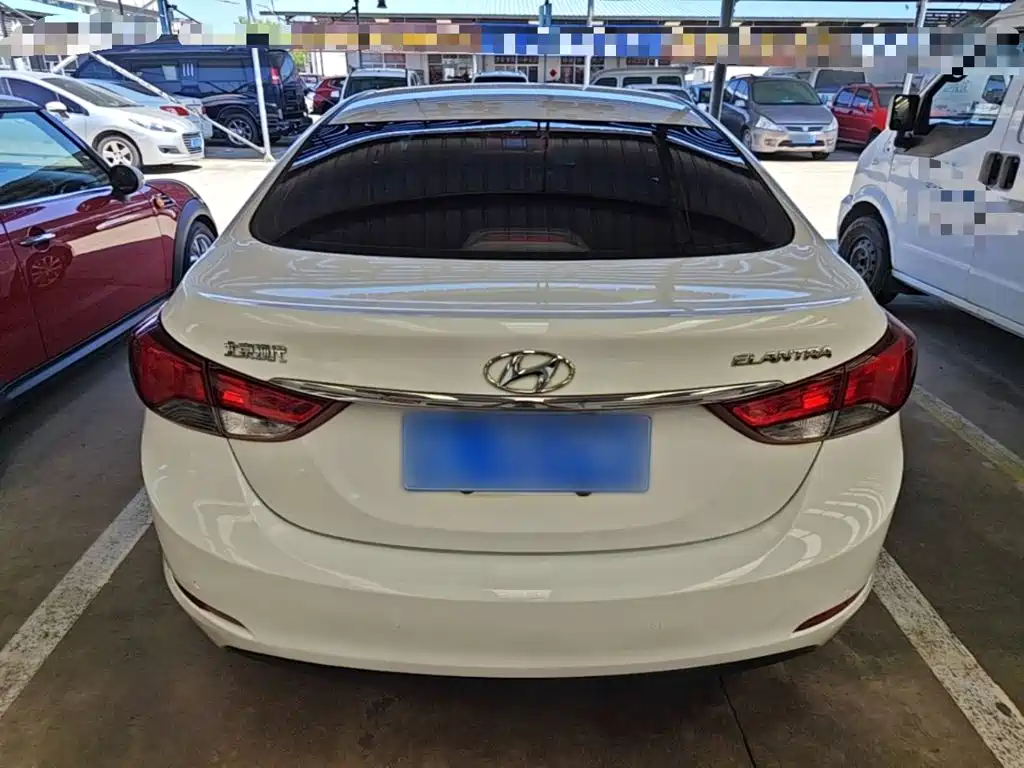 Hyundai Elantra Langdong — фото 6