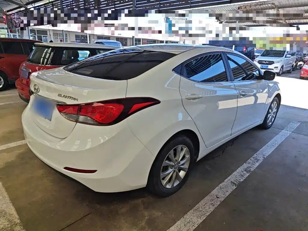 Hyundai Elantra Langdong — фото 7