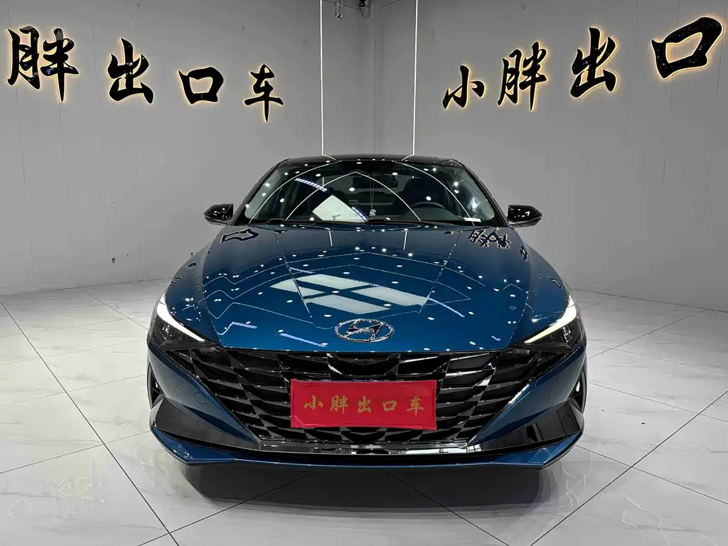 Hyundai Elantra — фото 2