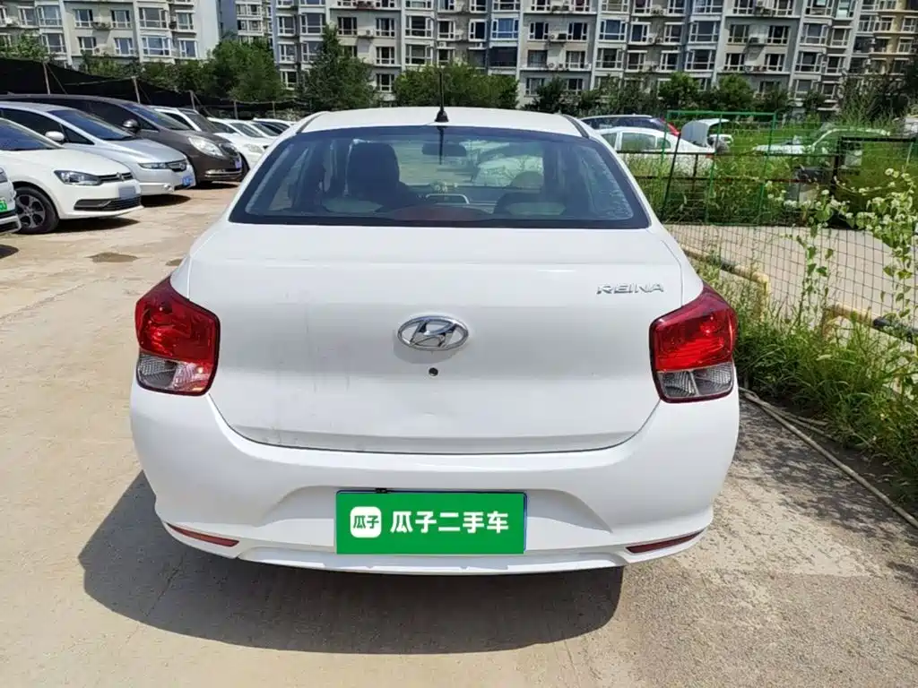 Hyundai Verna — фото 6