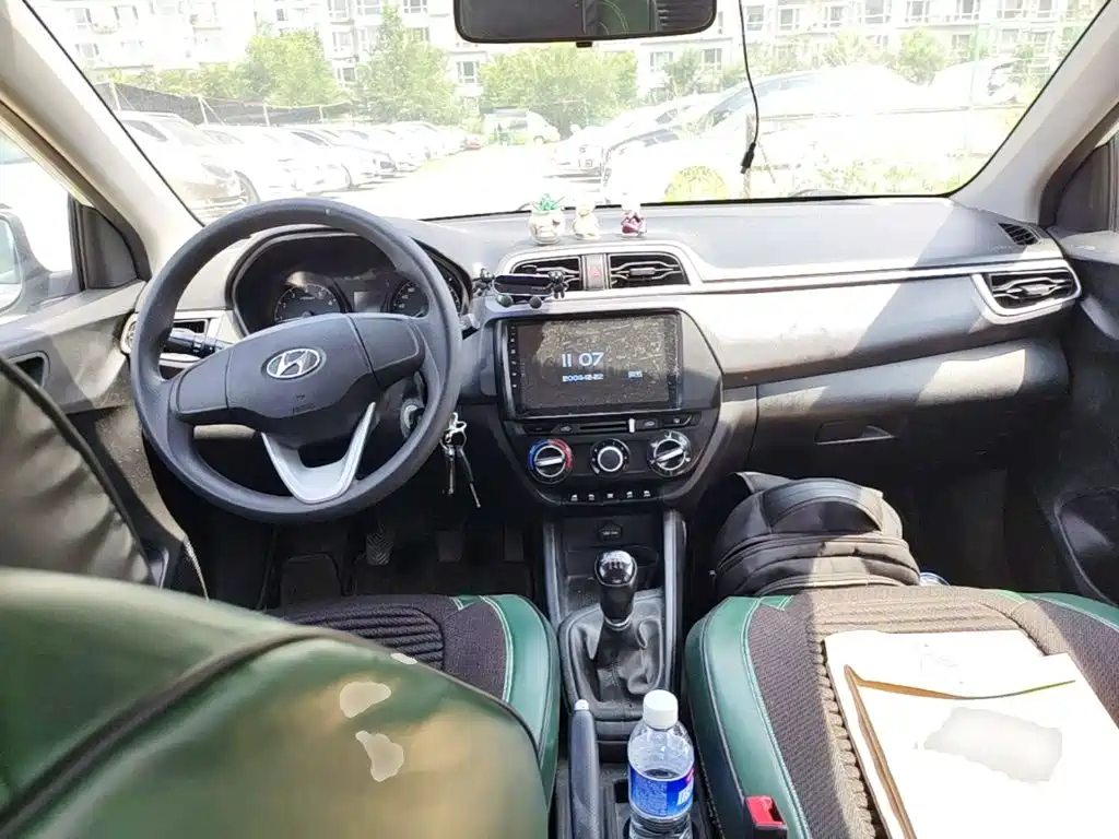 Hyundai Verna — фото 10