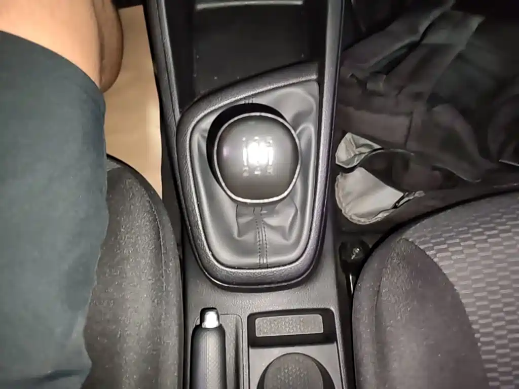 Hyundai Verna — фото 14
