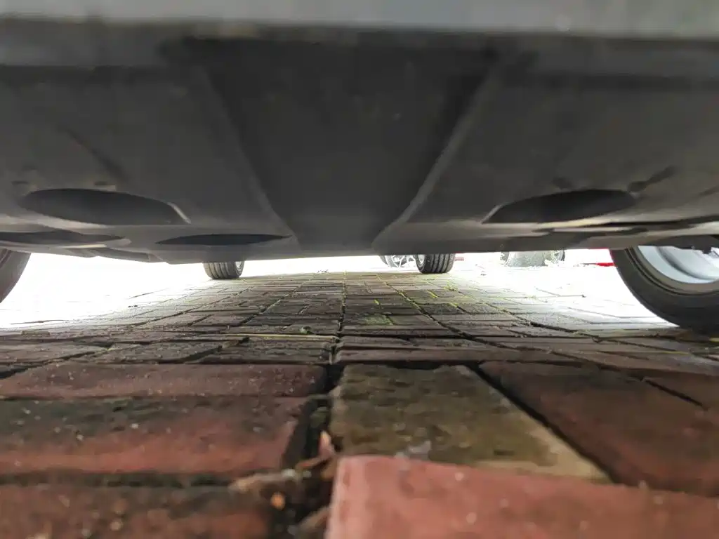 Hyundai Elantra — фото 23