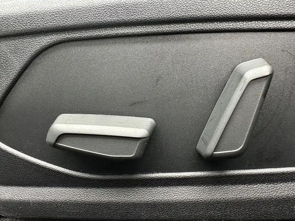 Hyundai Elantra — фото 13