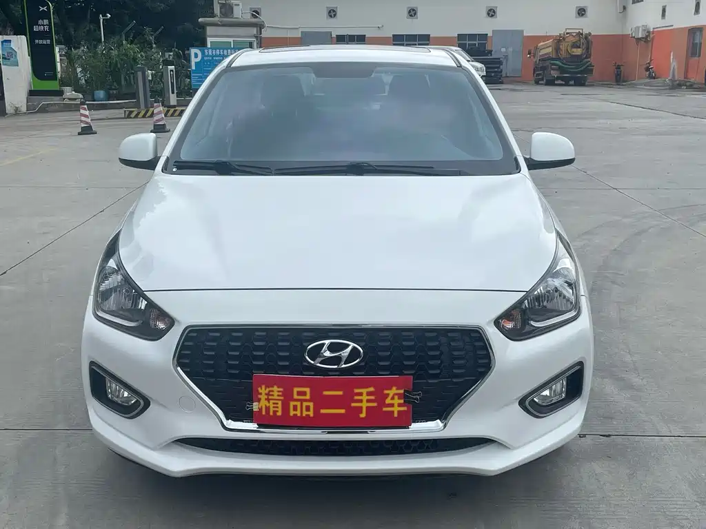 Hyundai Verna — фото 2