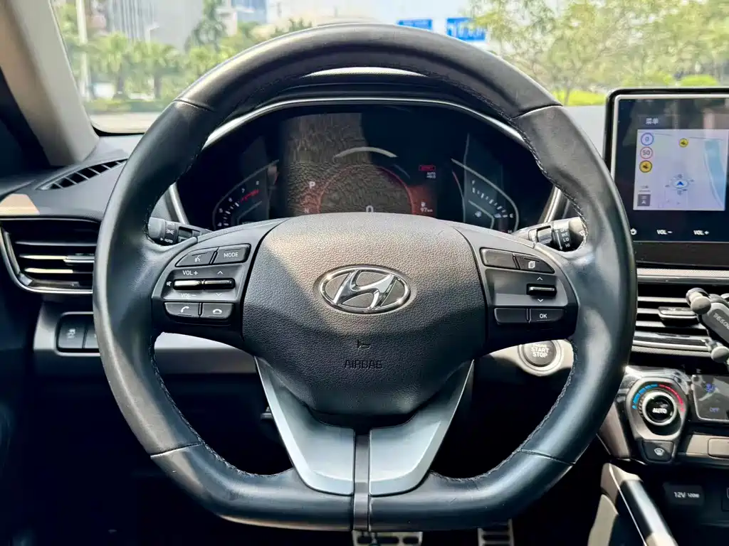 Hyundai Fista — фото 10